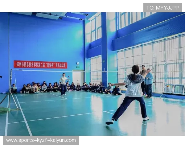 羽毛球起跳太多